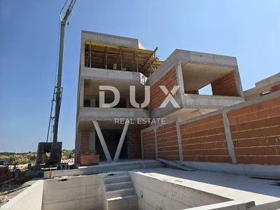 المنزل والمناطق المحيطة