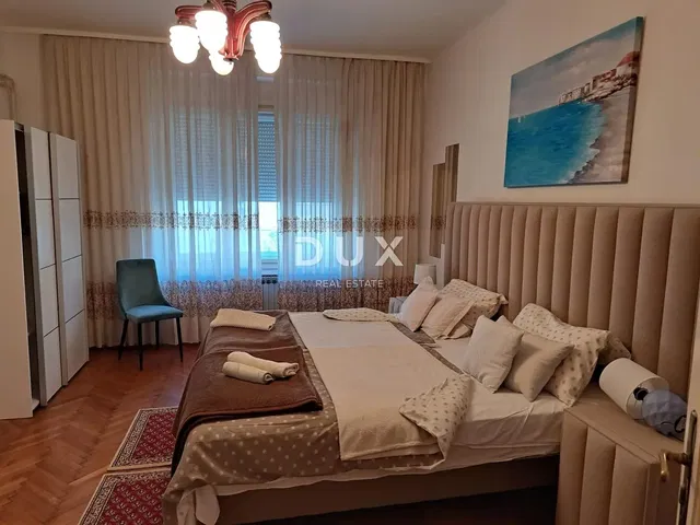 Chambre; lumière naturelle, style moderne