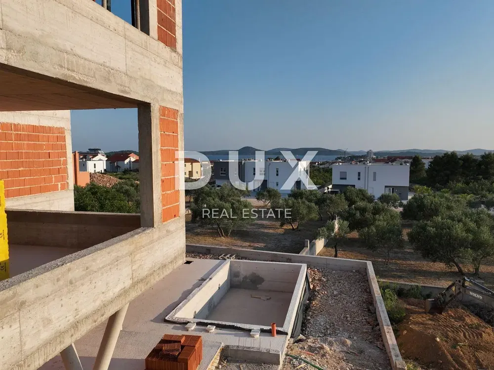 Haus und umgebung; blick