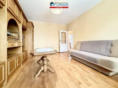 Wohnzimmer; holzboden, tageslicht