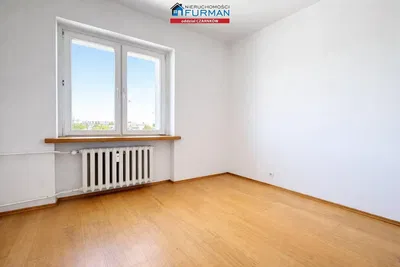 Dnevna soba; pogled, drveni pod, prirodno svjetlo