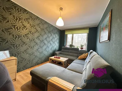 Oturma odası; doğal ışık, modern stil