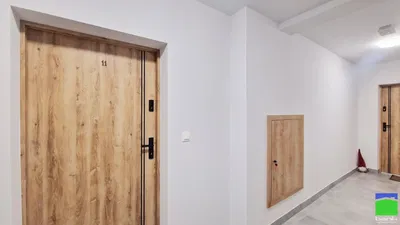Autre; parquet, carrelage, hauteur sous plafond, rénové, lumière naturelle