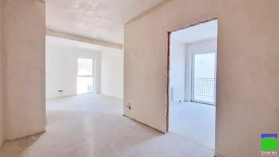 Ostalo; prirodno svjetlo, potrebna renovacija