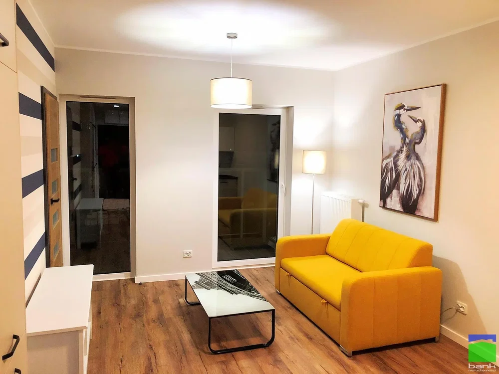 Oturma odası; doğal ışık, modern stil