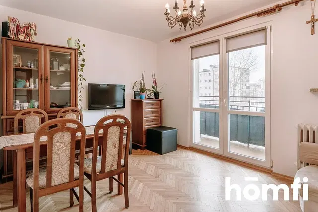 Wohnzimmer; holzboden, tageslicht, moderner stil