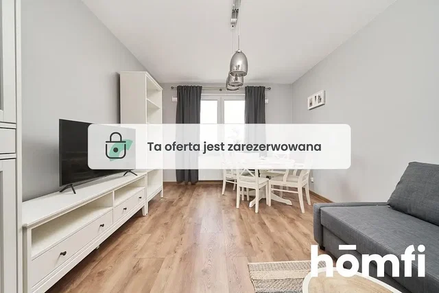 Salon; podłoga drewniana, światło dzienne, styl nowoczesny