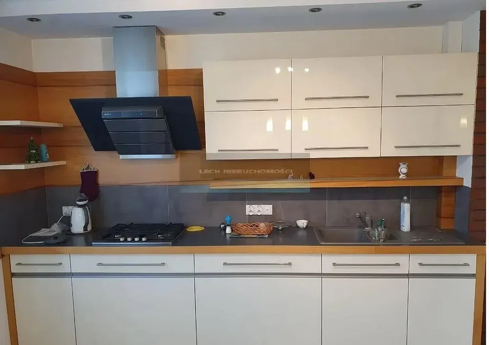 Mutfak; mutfak aletleri, doğal ışık