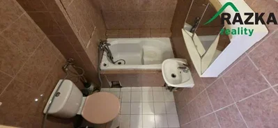 Badezimmer; fliesenboden