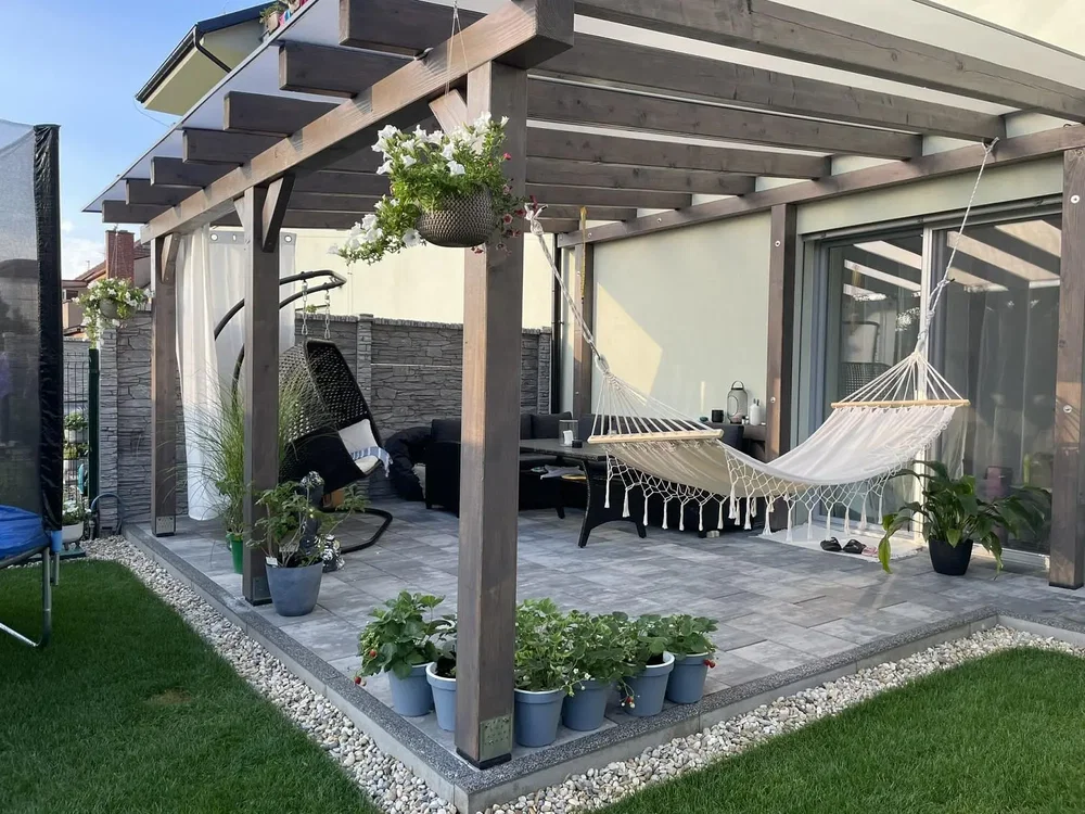 Terasa; přirozené světlo