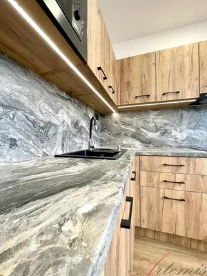 Keuken; keukenapparatuur, gerenoveerd, moderne stijl