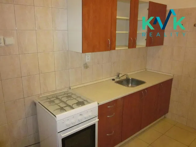 Mutfak; mutfak aletleri, fayans zemin