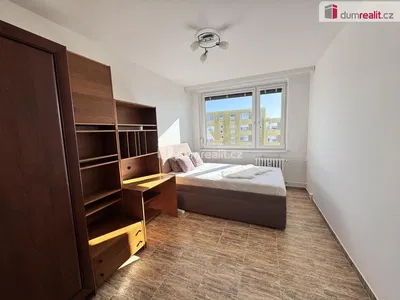 Schlafzimmer; tageslicht, fliesenboden
