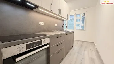 Keuken; keukenapparatuur, uitzicht