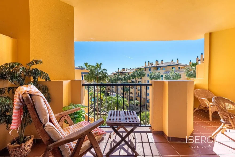 Balkon; manzara, doğal ışık