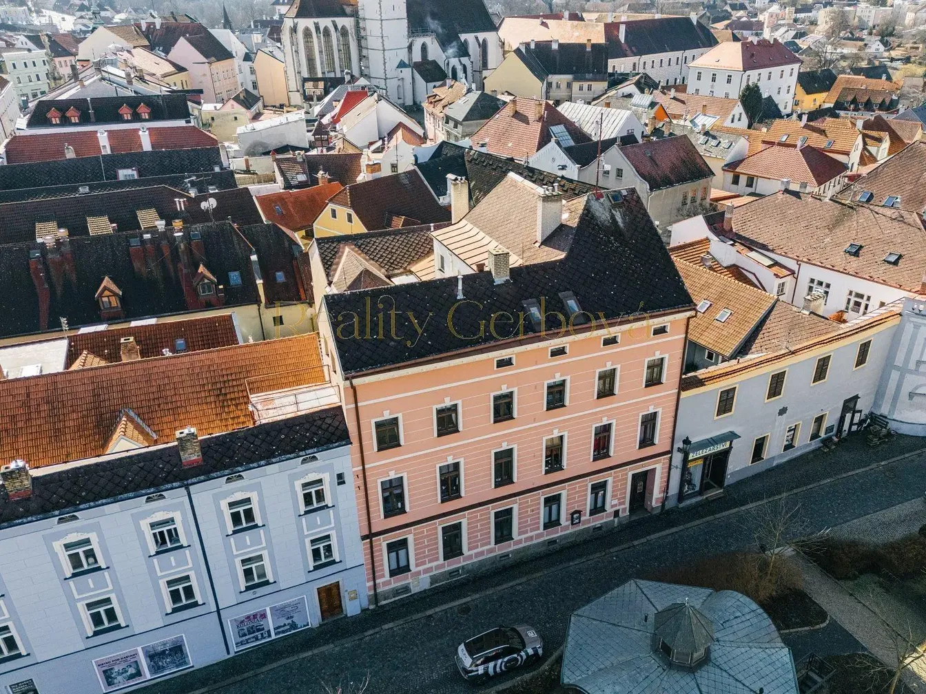 Haus und umgebung; blick