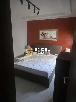 Schlafzimmer; fliesenboden, tageslicht