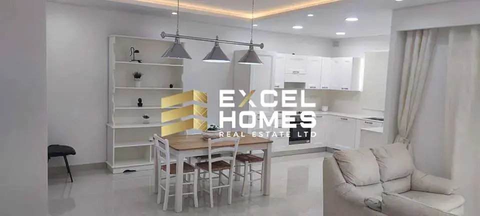 Wohnzimmer; blick, tageslicht, moderner stil