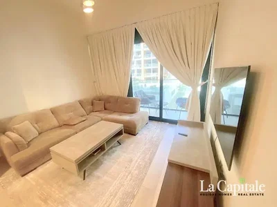 Salon; lumière naturelle, style moderne