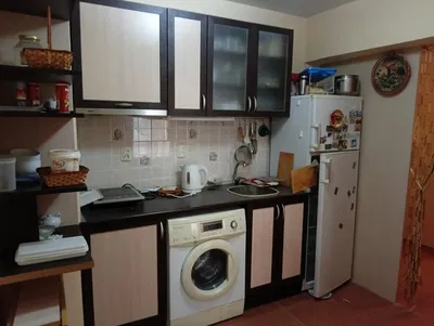 Κουζίνα; συσκευές κουζίνας, πλακάκια