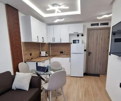 Mutfak; modern stil, doğal ışık, tadilatlı