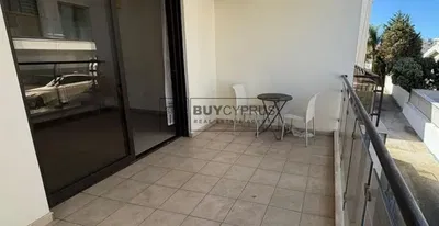 Balkon; manzara, fayans zemin