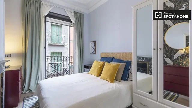 Slaapkamer; uitzicht, natuurlijk licht