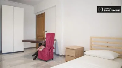 Chambre; parquet, lumière naturelle, style moderne