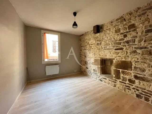 Salon; lumière naturelle, parquet