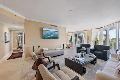 Obývací pokoj; výhled, přirozené světlo