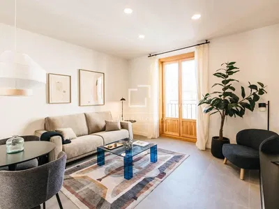 Woonkamer; natuurlijk licht, moderne stijl