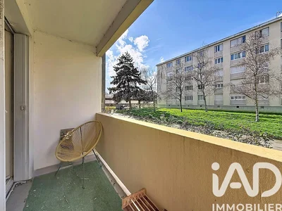 Балкон; поглед