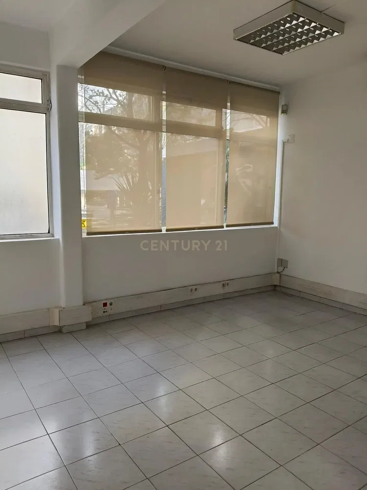 Ostatní; dlažba, výhled