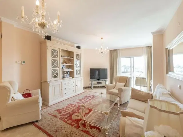 Wohnzimmer; tageslicht, moderner stil