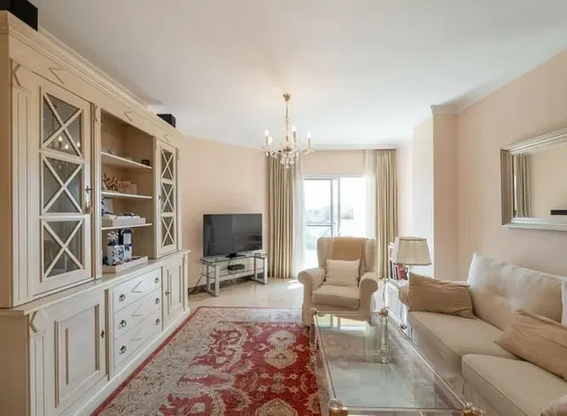 Wohnzimmer; tageslicht, moderner stil