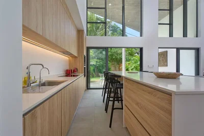 Küche; küchengeräte, tageslicht, moderner stil, blick