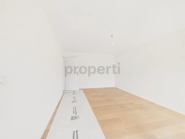 Camera da letto; pavimento in legno, luce naturale