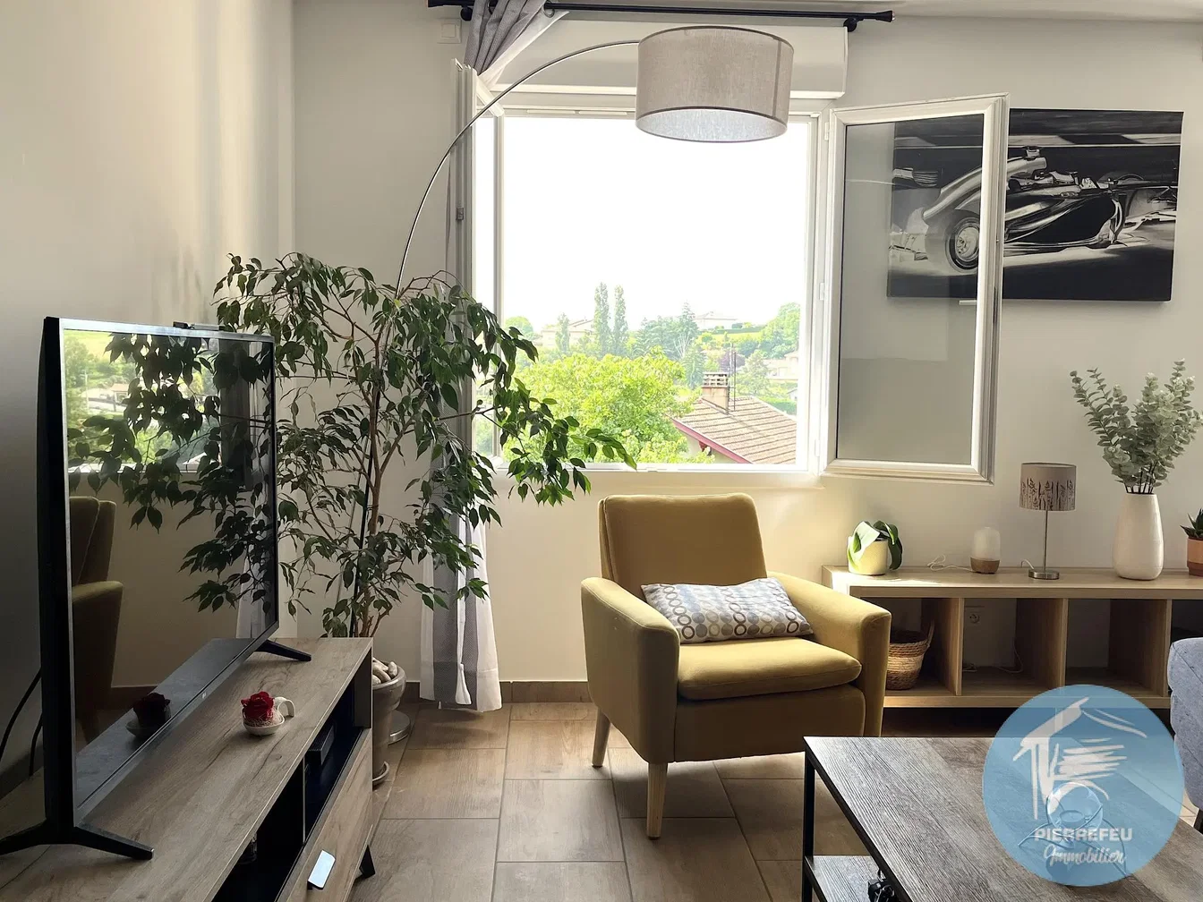 Sala de estar; vista, luz natural, estilo moderno