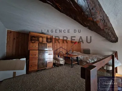 Υπνοδωμάτιο; ξύλινες δοκούς, ξύλινο πάτωμα