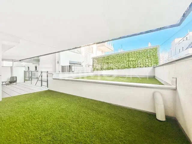 Balcone; vista, luce naturale