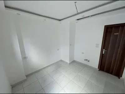 Autre; carrelage, lumière naturelle