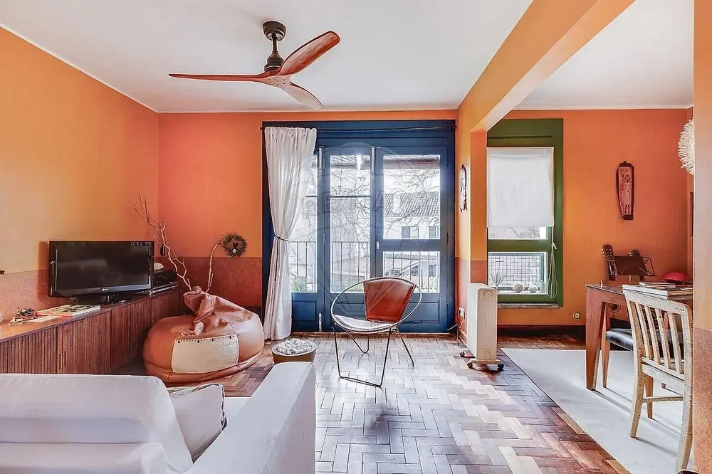 Дневна соба; природно светло, модерни стил