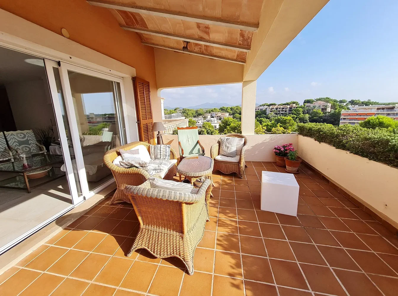 Terrasse; vue, carrelage