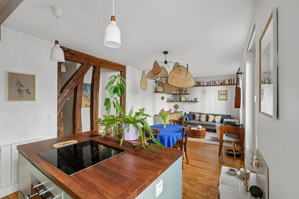 Küche; küchengeräte, tageslicht, moderner stil