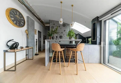 Cucina; vista, stile moderno, luce naturale