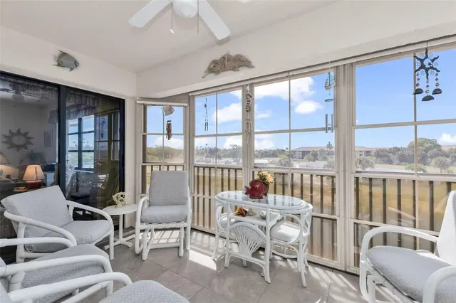 شرفة; إطلالة, ضوء طبيعي