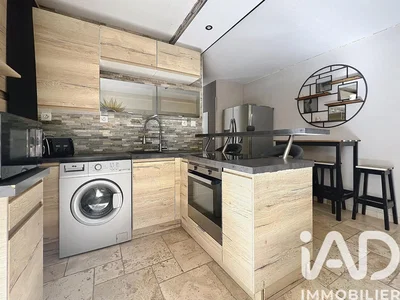 Kitchen; kitchen appliances, renovated, modern style