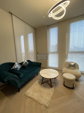 Wohnzimmer; moderner stil, holzboden, tageslicht
