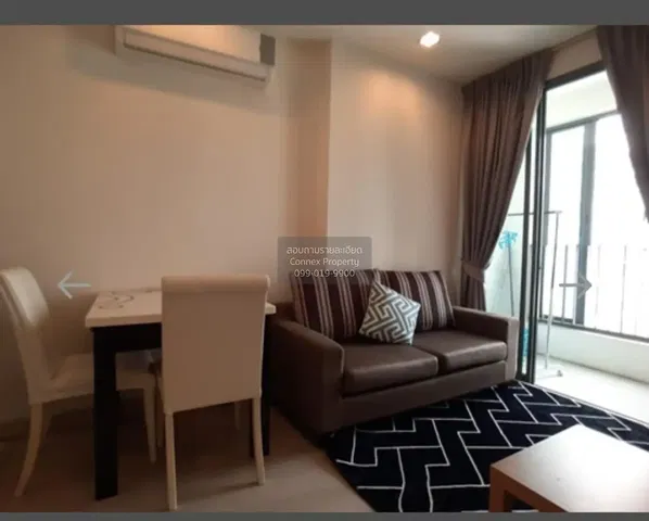 Wohnzimmer; blick, tageslicht, moderner stil