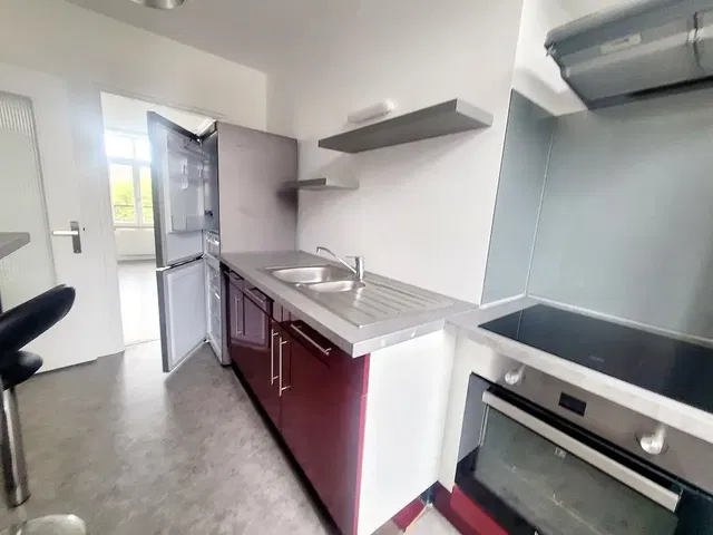 Kuchyňa; kuchynské spotrebiče, prirodzené svetlo